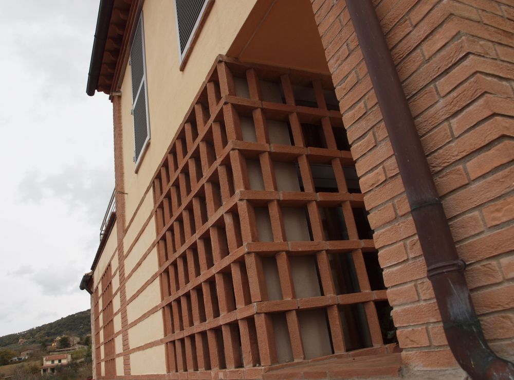 Ristrutturazione edificio per realizzazione atelier parrucchiere
