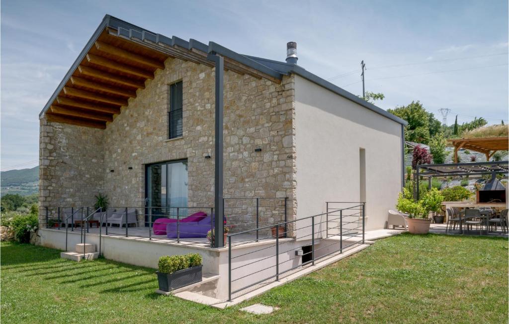 Relizzazione di una casa sulla Valle del Tevere