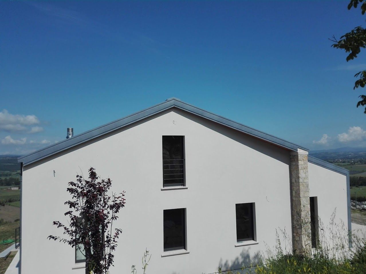 Relizzazione di una casa sulla Valle del Tevere