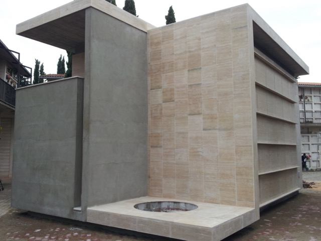 Edificio funebre nel civico cimitero di Alviano