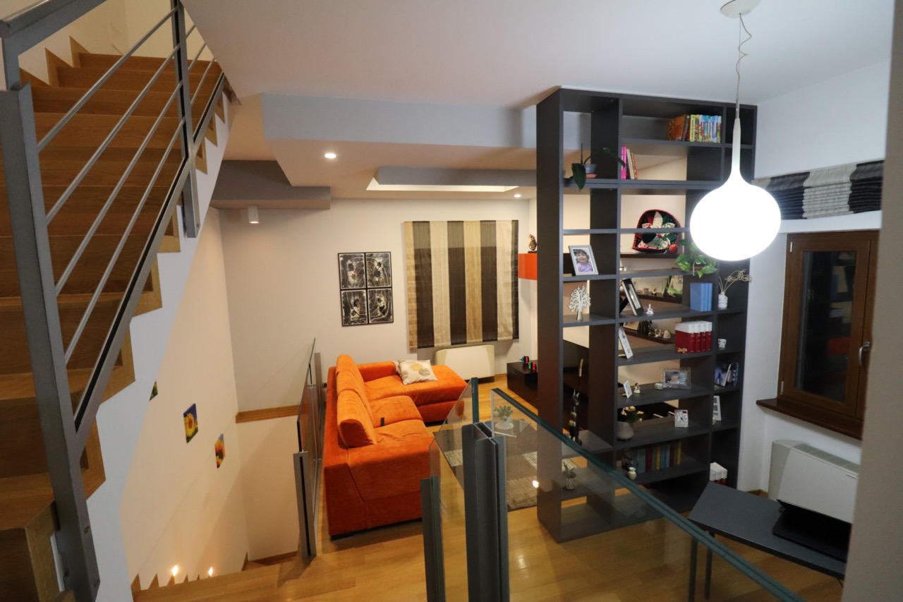 Casa nel centro storico su più livelli