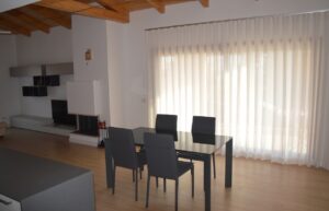 Interni di una villa in una zona di campagna